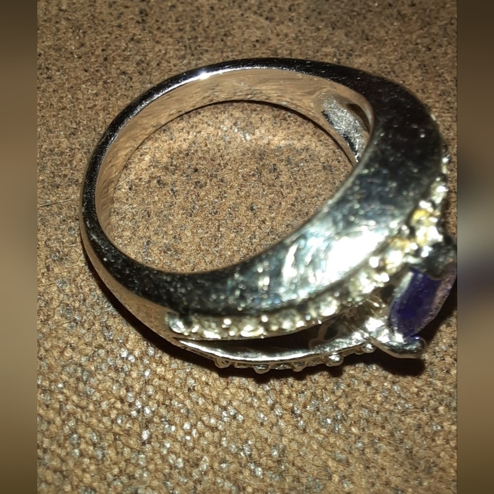Heart purple amethyst faux gemstones ring silvertone size 5 US cocktail