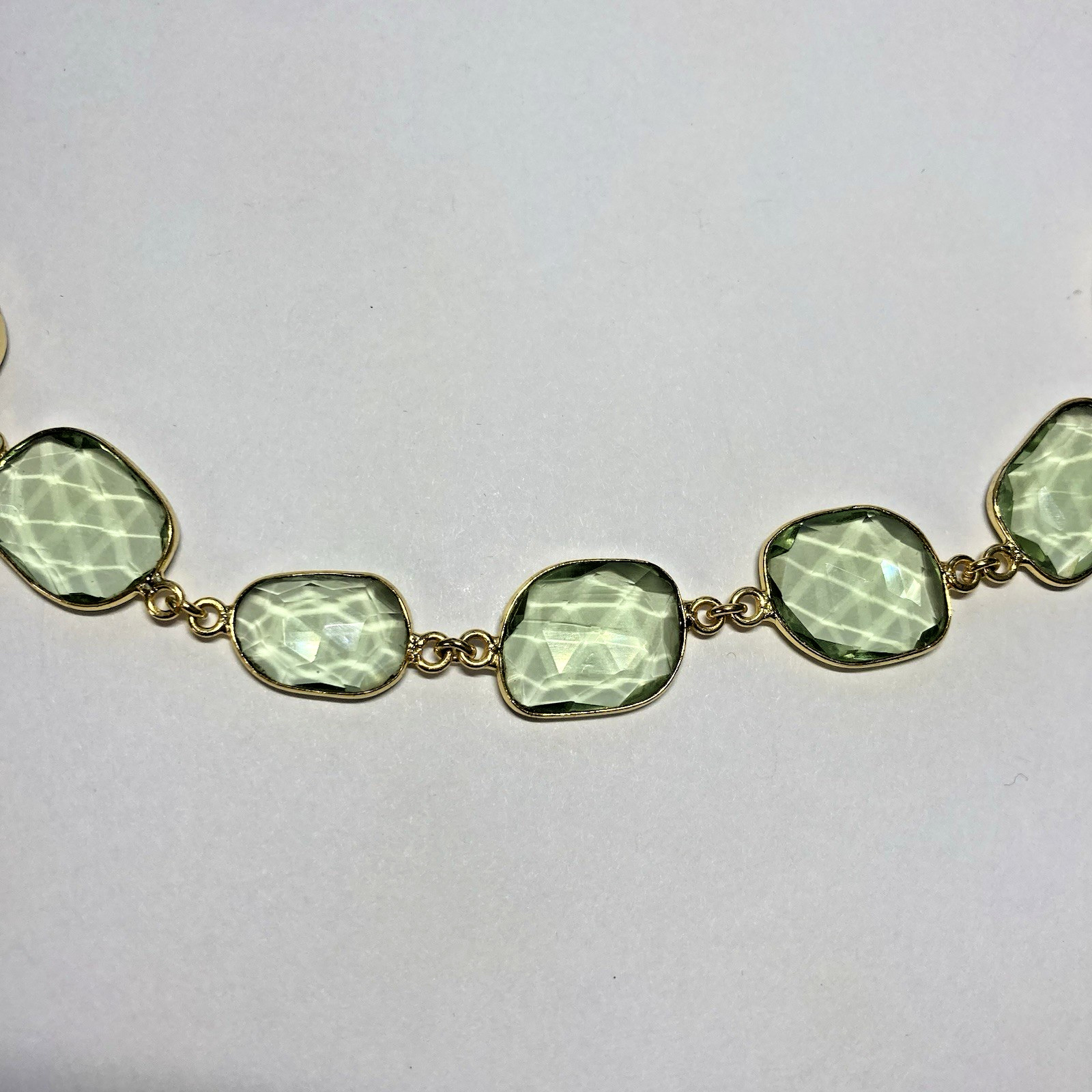 Green Quartz Gold Tone Bezel Set Necklace 17 in
