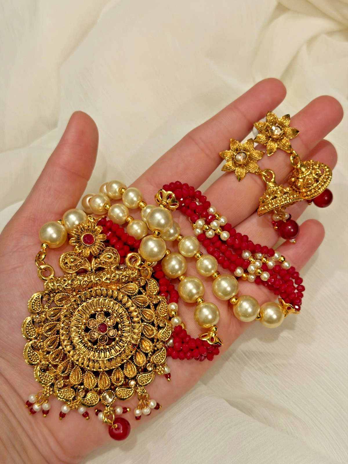 Pakistani/indian long traditional necklace set