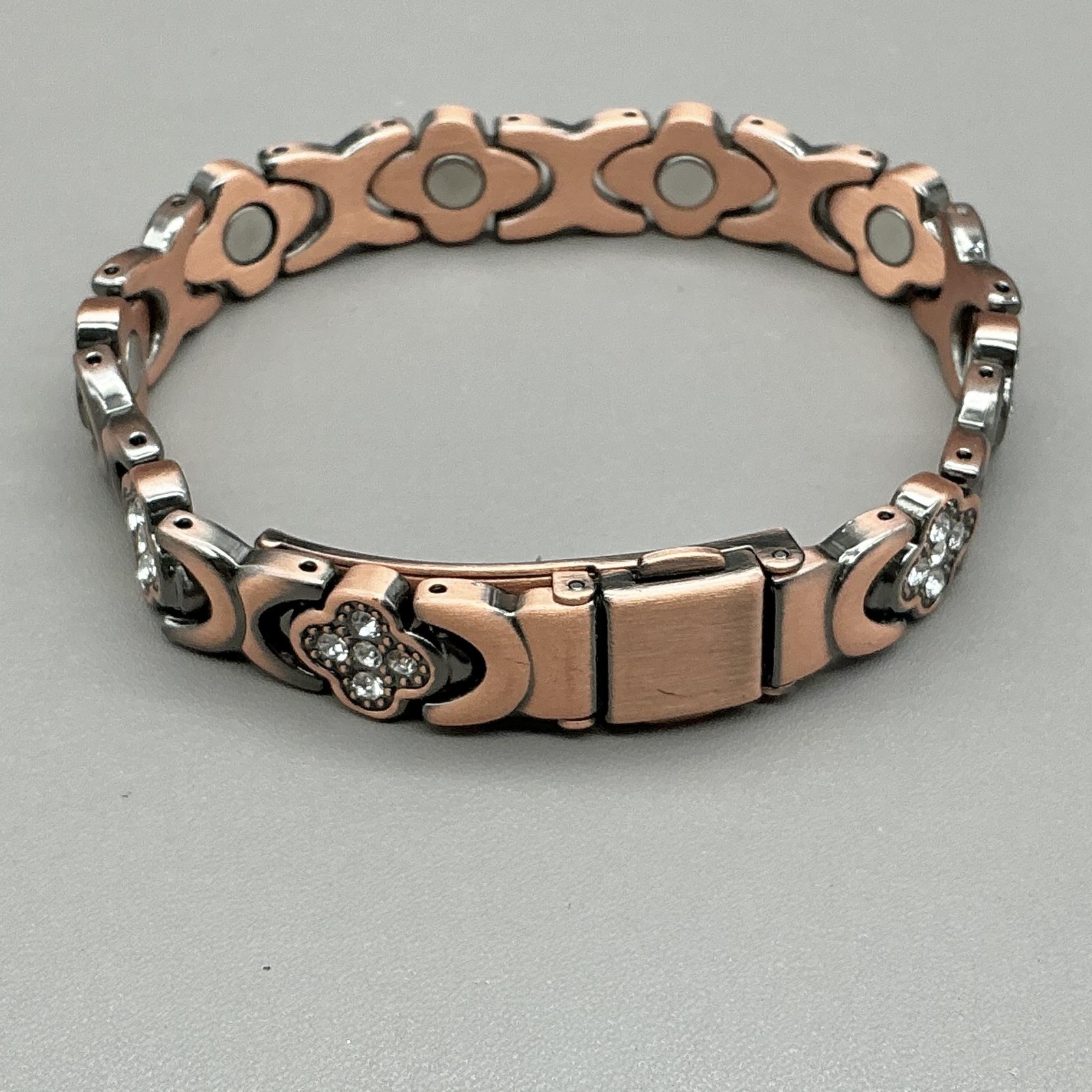 Bracelet Copper Flower Crystal Chain Magnetic Box Clasp Womens Jewelry 7 Inch