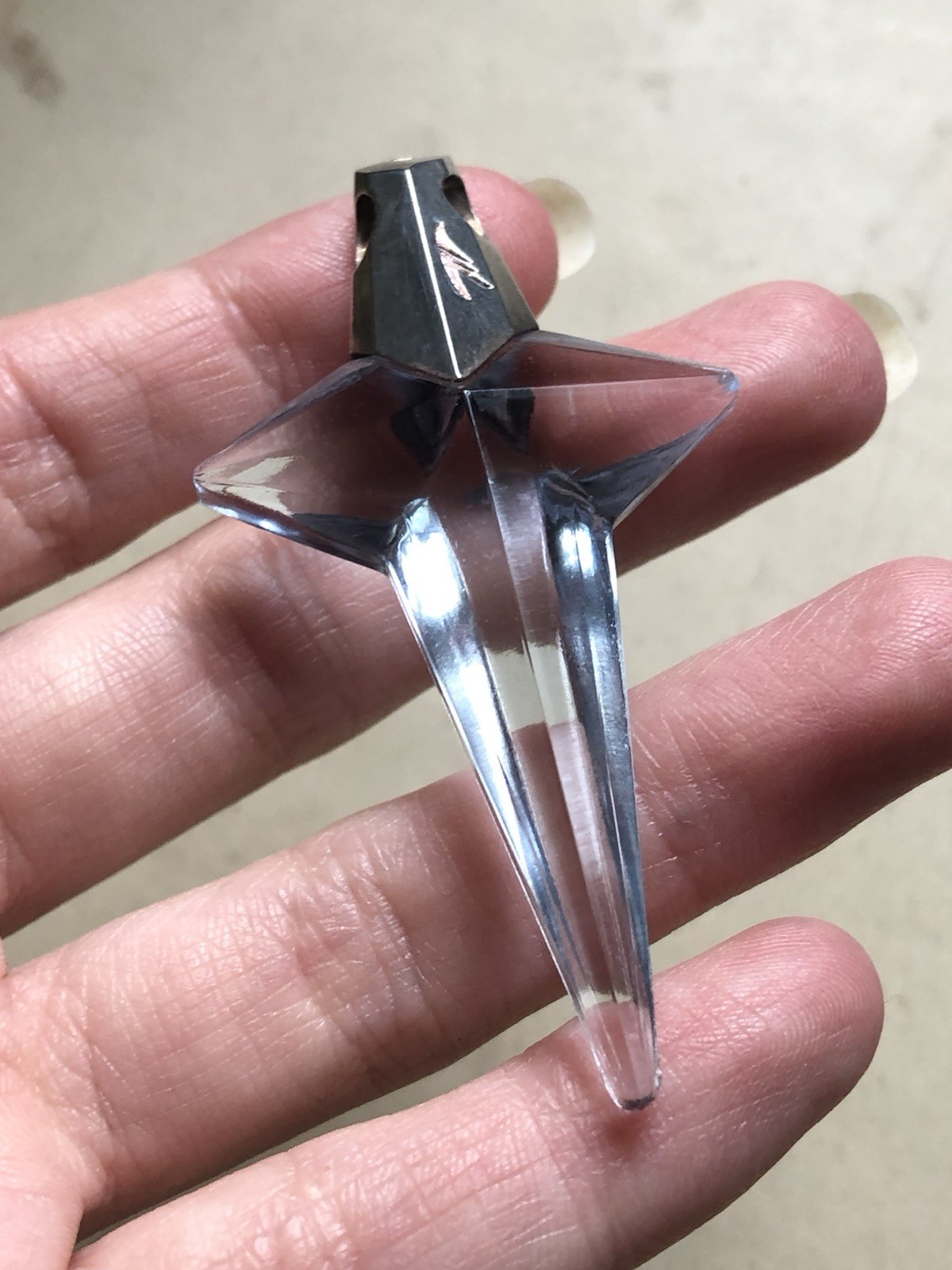 Thierry Mugler Angel “Beware of Stars” Pendant