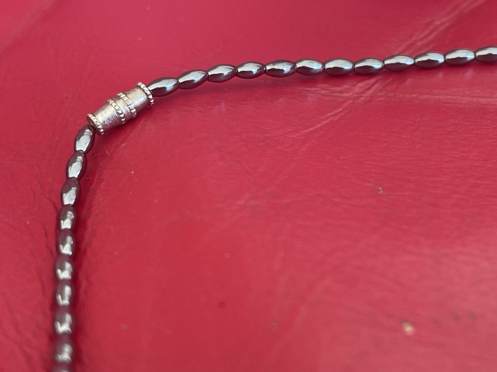 Black Hematite Fashion Jewelry Necklace Screw Barrel Clasp Classic 7 Inch