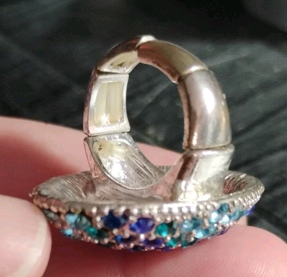 Sparkling SEA TONES! Sz 7 Stretch Large Blue Green/Blue Rhinestone Cocktail Ring