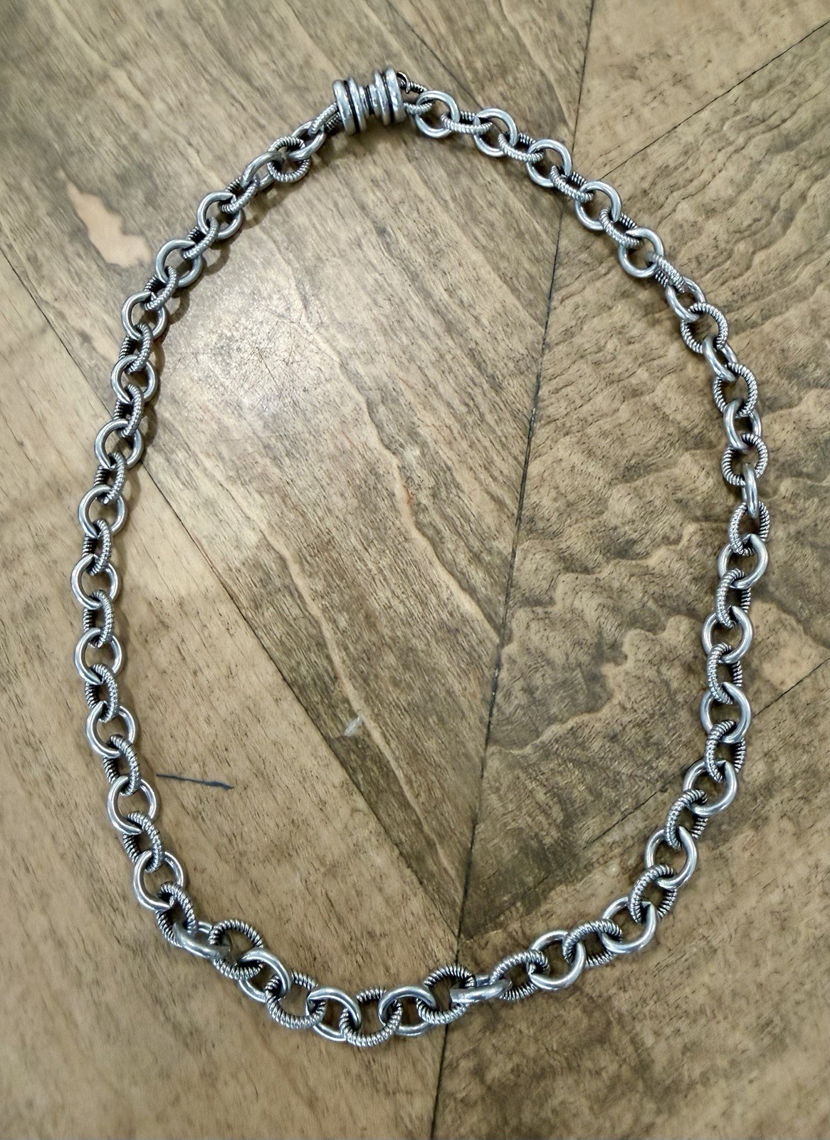 Judith Ripka Sterling Silver Shiny & Striped Oval Link 17” Magnetic Necklace 44g