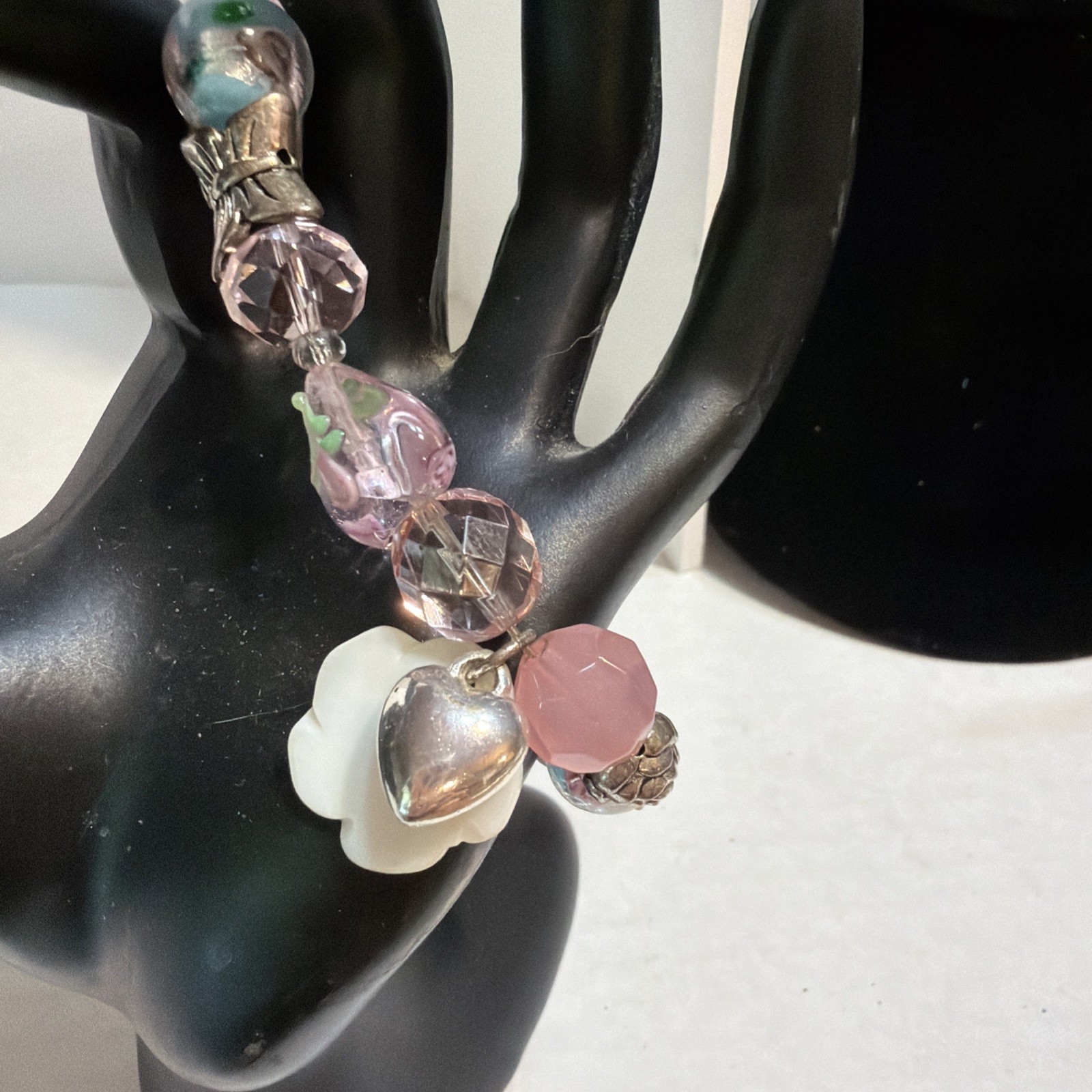 Avon Beaded Chic Bracelet In Box Free Ship 2D