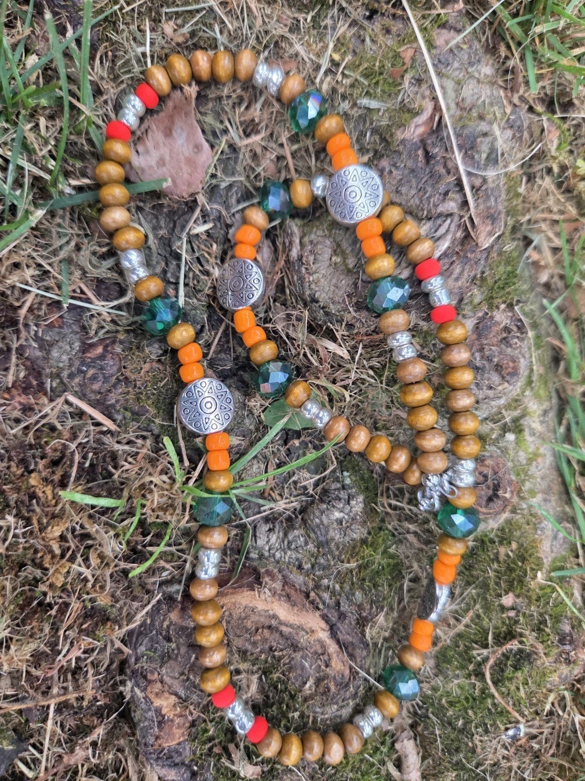 Beaded Necklace Wood Glass Beads Bohemian 18 Inches Lobster Clasp Green Red Boho