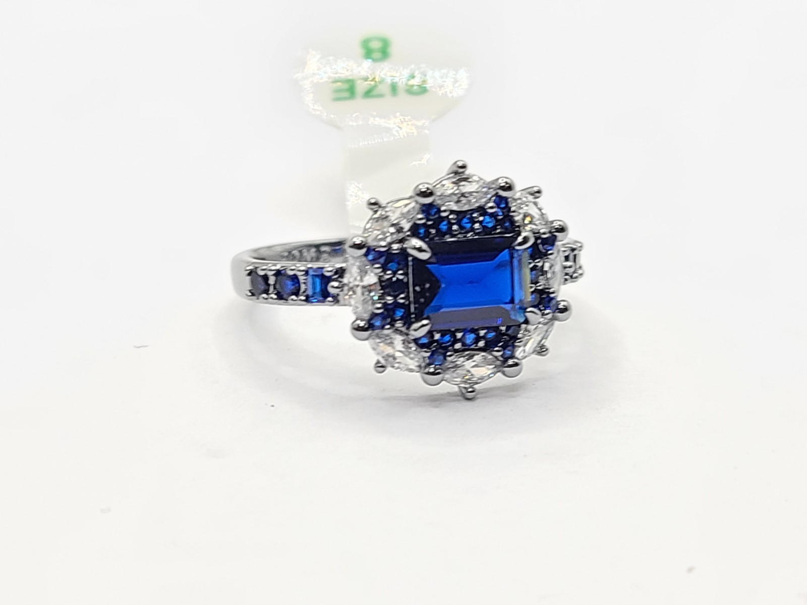 Bomb Party Ring 💍 Size 8 RG82205 Fairytale Facets 🤍🖤 Original Collection