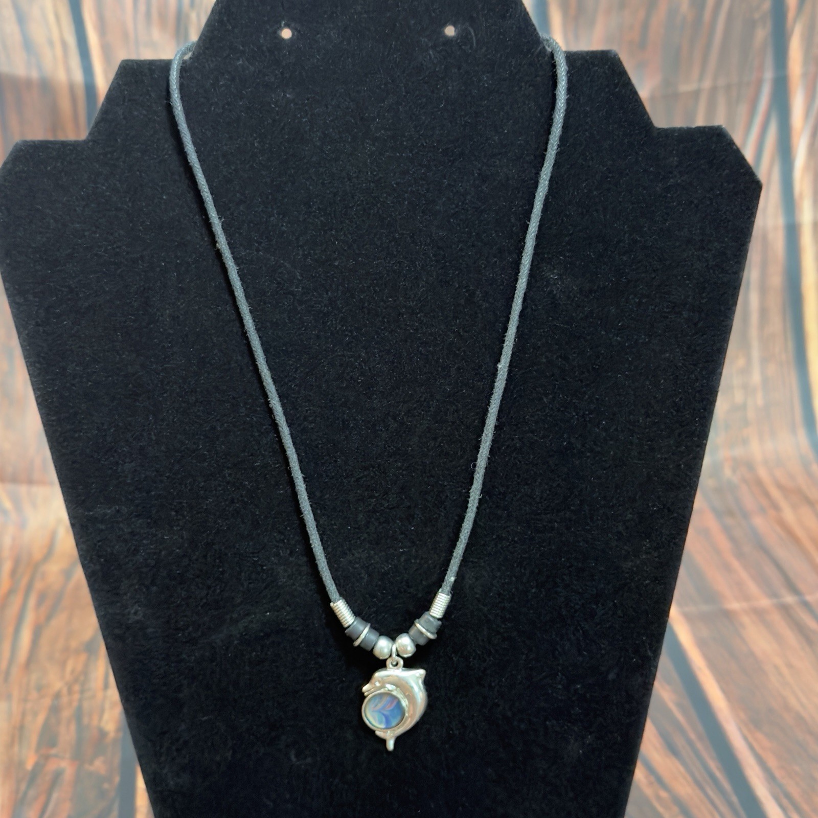 Vintage Y2K Mood Dolphin Necklace Color Change Pendant Black Cord Beach Boho