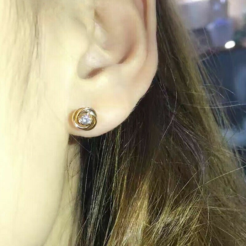 0.45 Ct Simulated Round Cut Diamond Woman’s Stud Earrings 14K Yellow Gold Plated