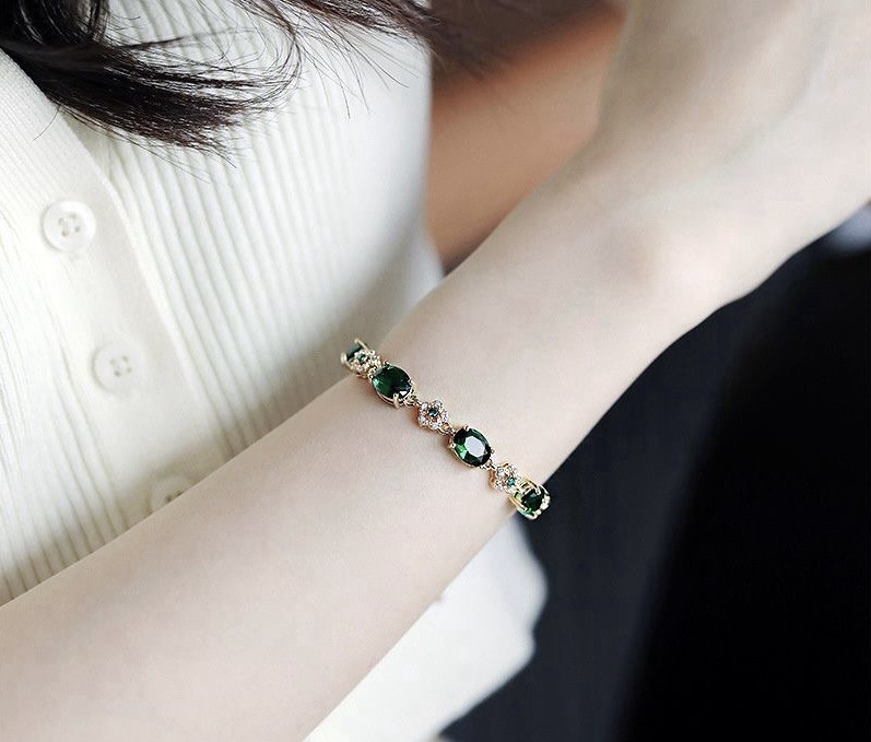 Shiny Gorgeous Green Emerald Zircon Gold Plated Adjustable Tennis Bracelet