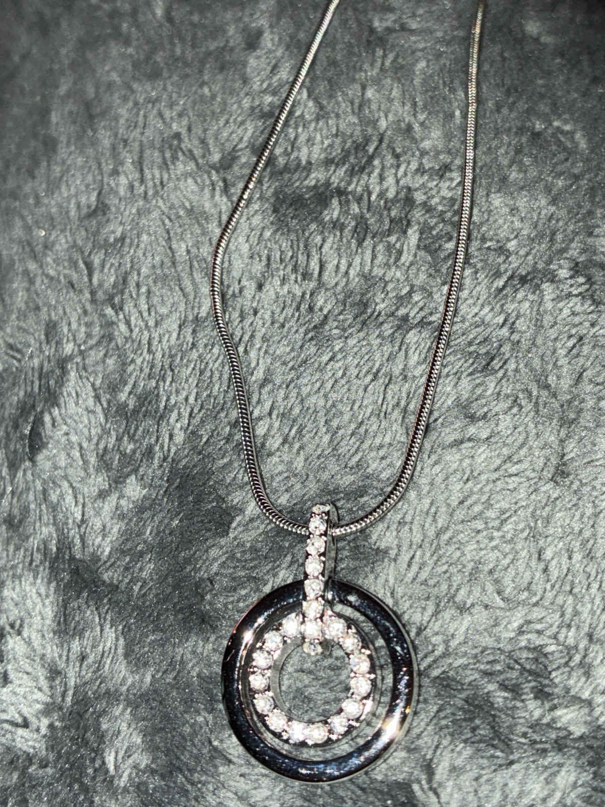 Swarovski Silver Crystal Concentric Circle Pendant Snake Chain Necklace