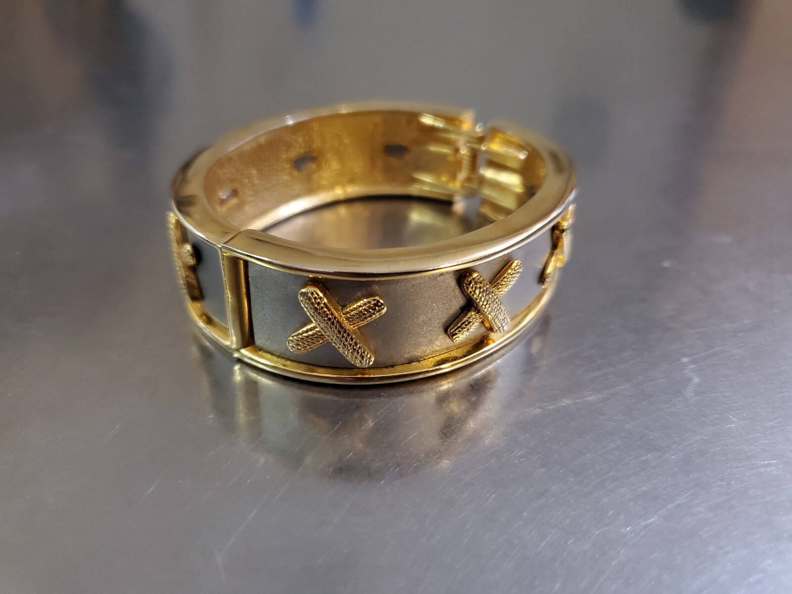 Women’s Cuff Fashion Bracelet Silver & Gold Tone Approximately 6.5 in