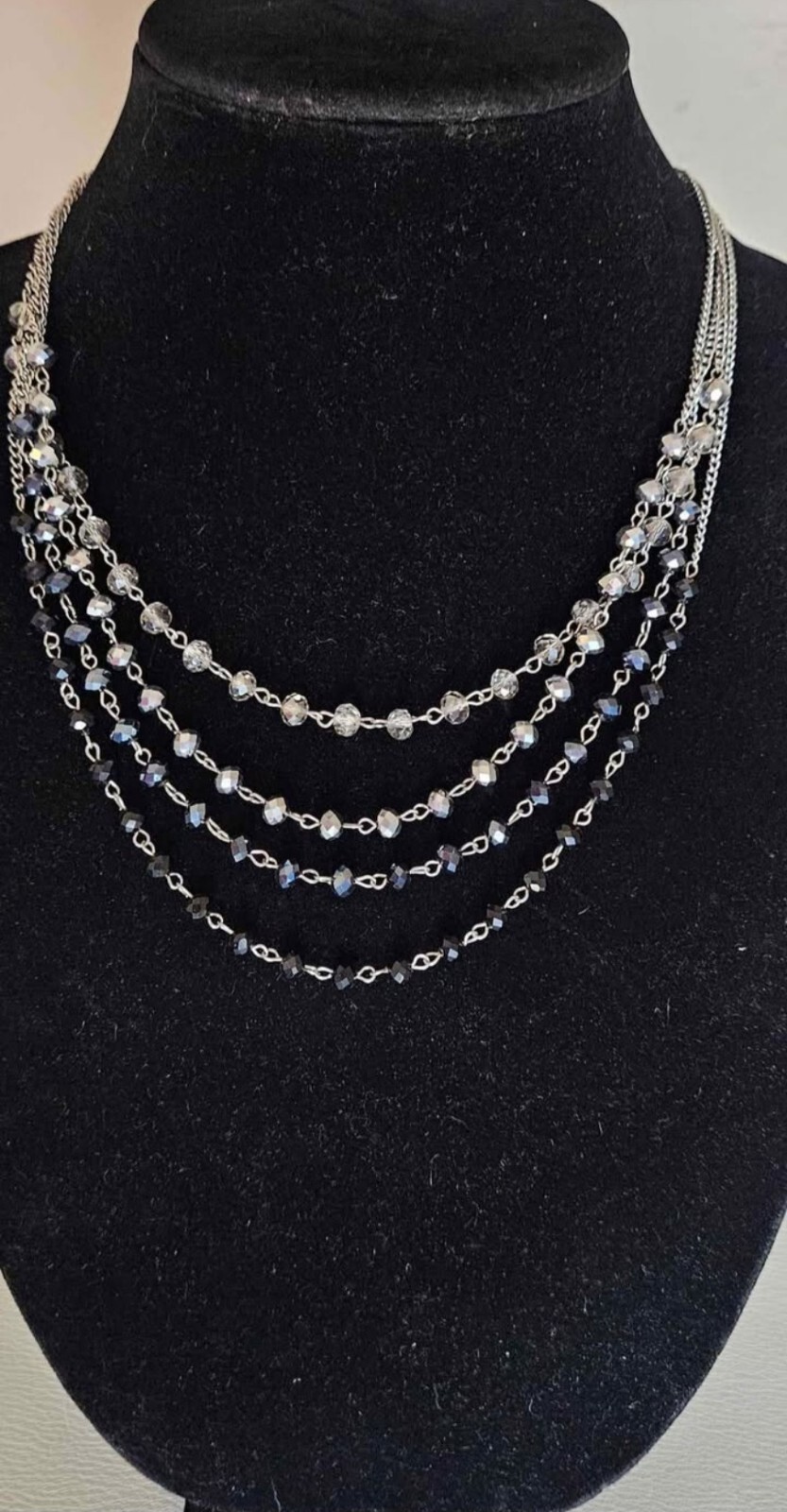 10 PCS Of Jewelry Variety Beautiful Necklaces In Gold & Silver & Black Tone