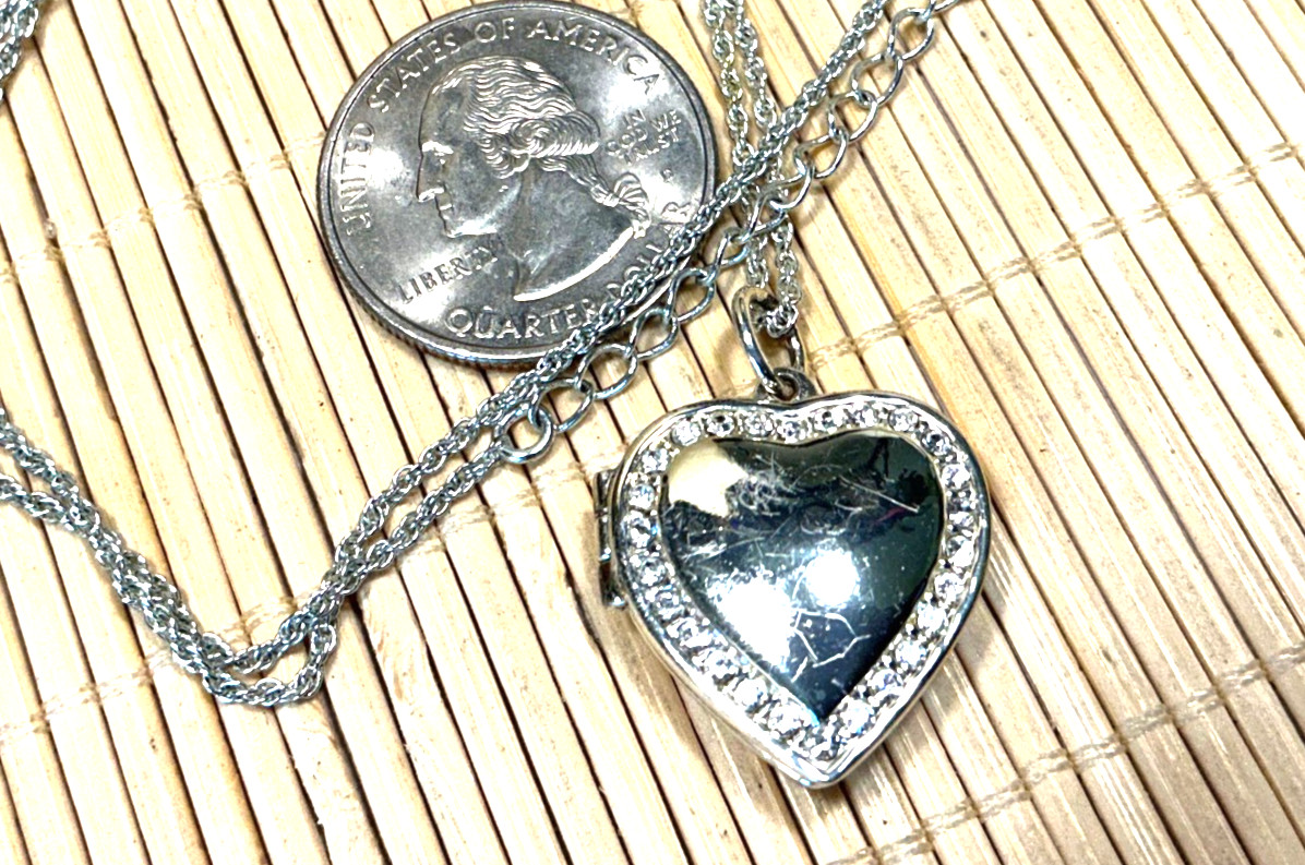 Fashion Necklace Locket Silver Tone Rhinestone Heart Pendant Lot 103D
