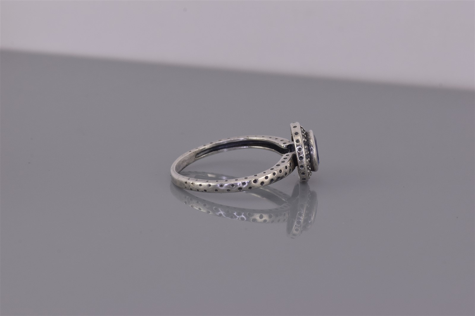 Sterling Silver Purple Tanzanite Diamond Halo Speckled Band Ring 925 Sz: 8