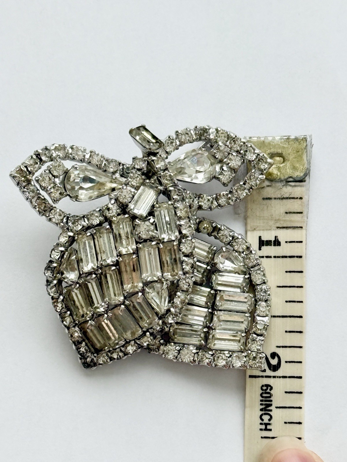 WEISS Signed Bee Brooch Pin Silver-Tone Metal Clear Baguette Rhinestones 2″
