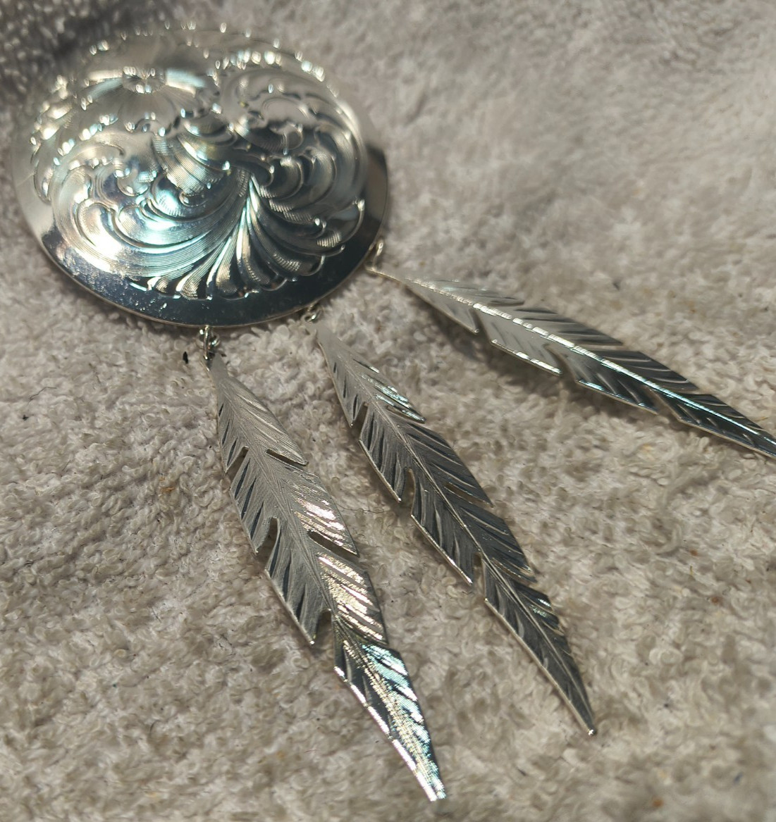 Montana Silversmiths Sterling Silver Plate Broch Dangle Feathers Flower Filigree