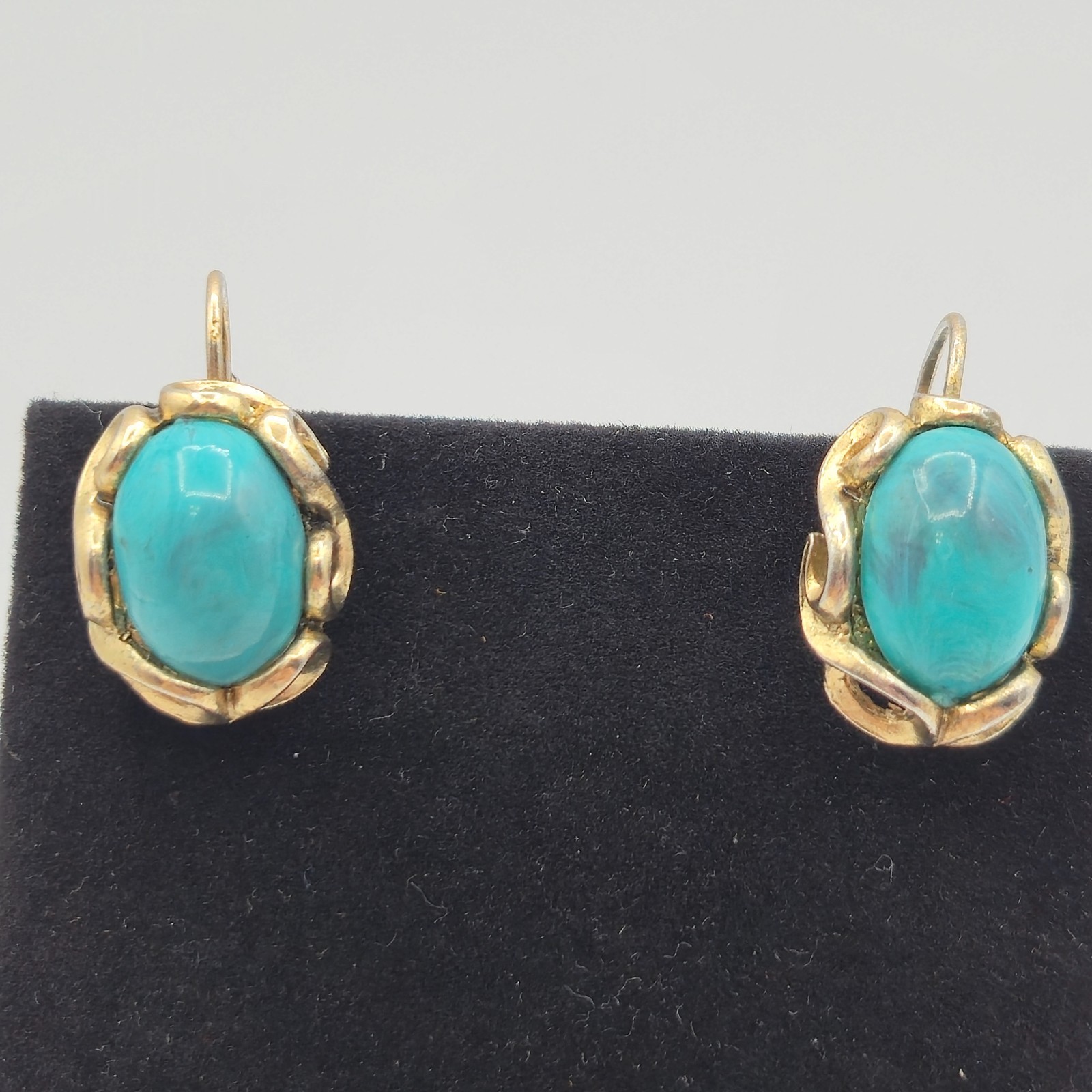 Turquoise Color Cabochon Earrings Gold Tone Leverback Floral Scroll 1in Pair