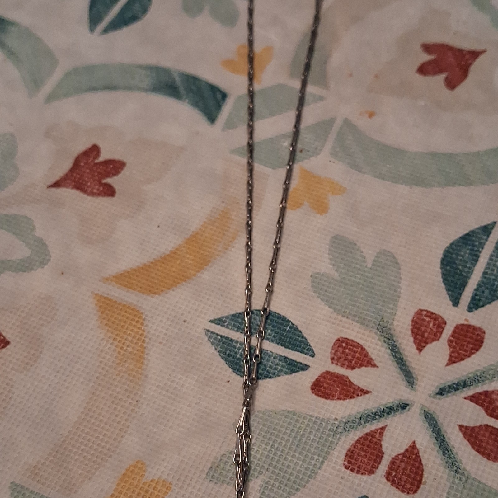 Silver Tone Chain Necklace Metal Fashion Jewelry No Stone Simple Undated Era