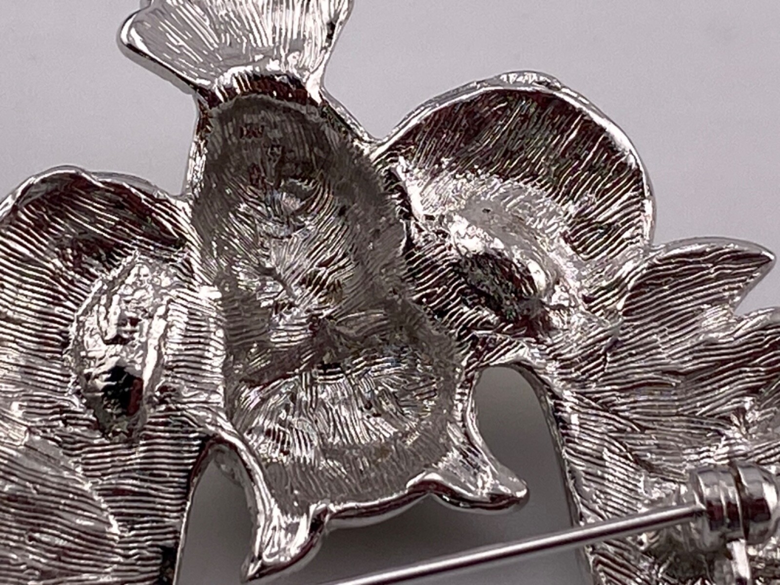 Spectacular Rhinestone 2” Sparkling Owl Brooch Pin 004-172