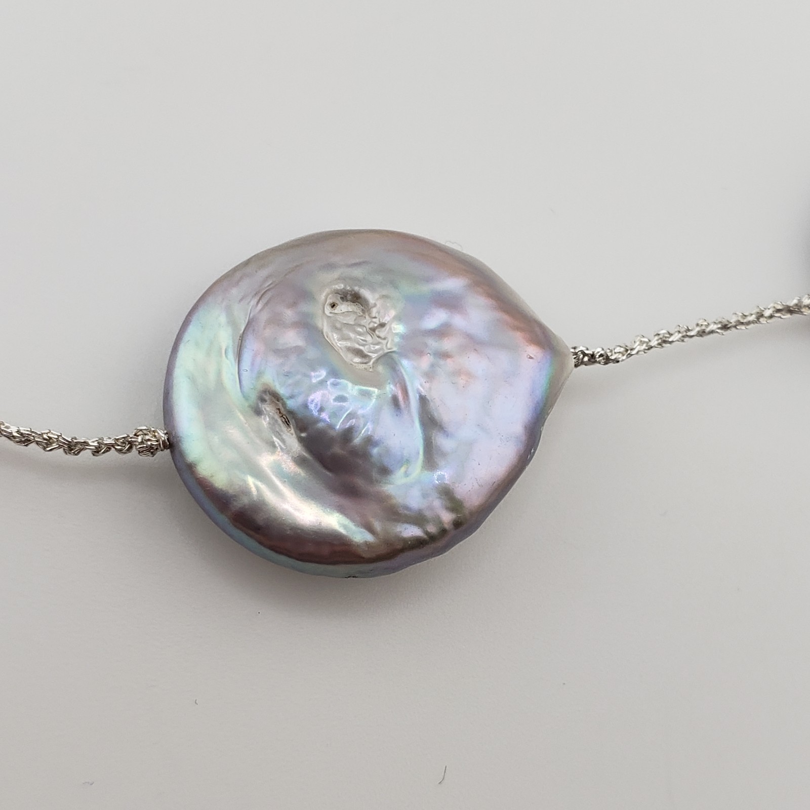 Freshwater Keshi Coin Pearl Necklace Gray Peacock Sheen Station Dramatic 36″