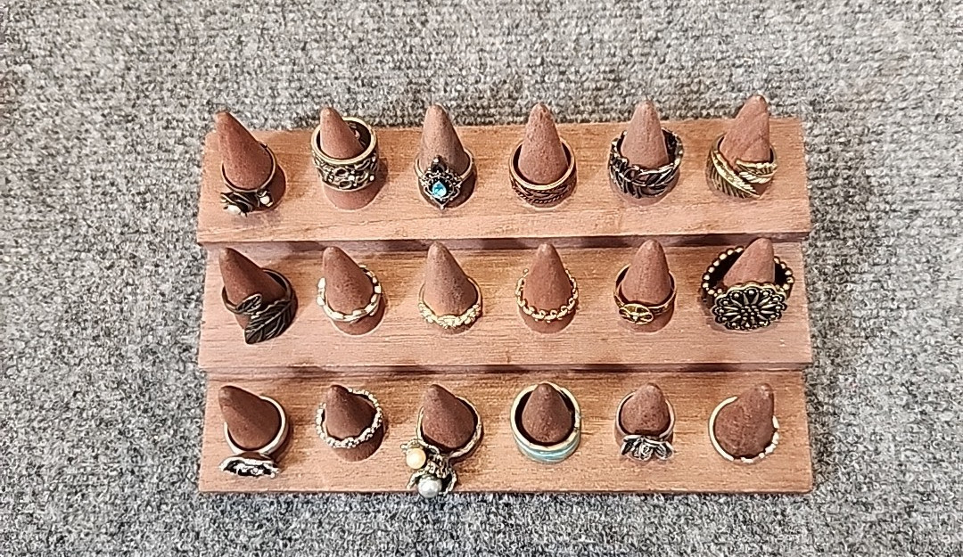 Jewelry 18 Rings Greek Roman Collection See Description Lot #207