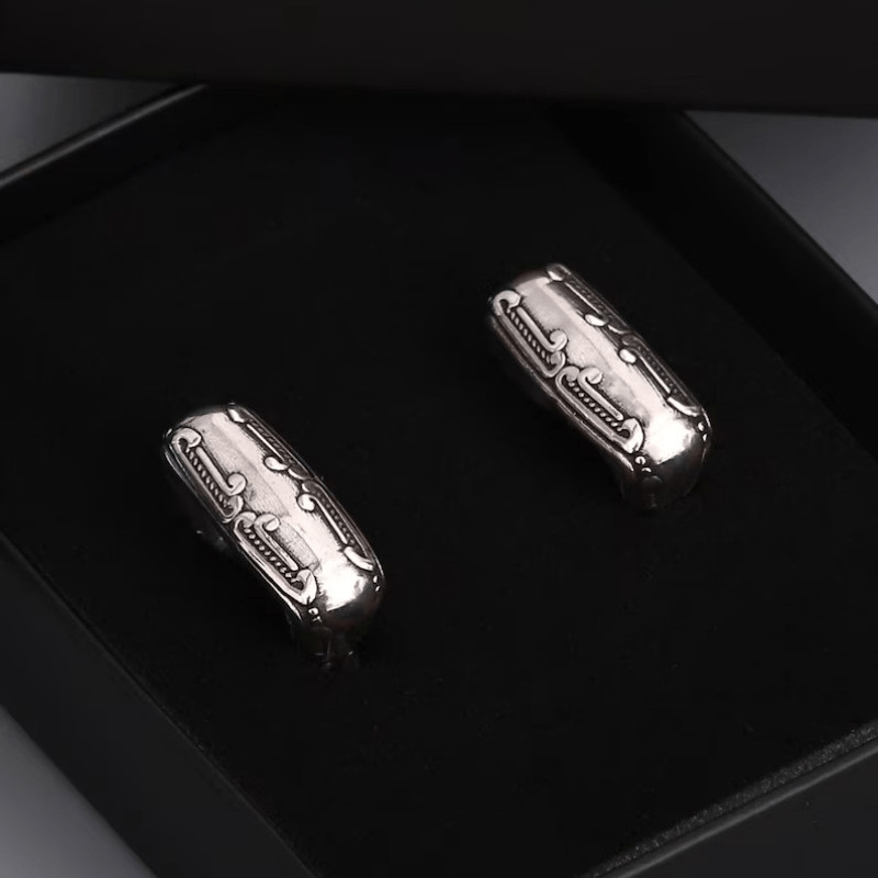 Women’s Retro Carved Pattern Earrings Fashion Pendant Ear Buckle Alloy Jewelry