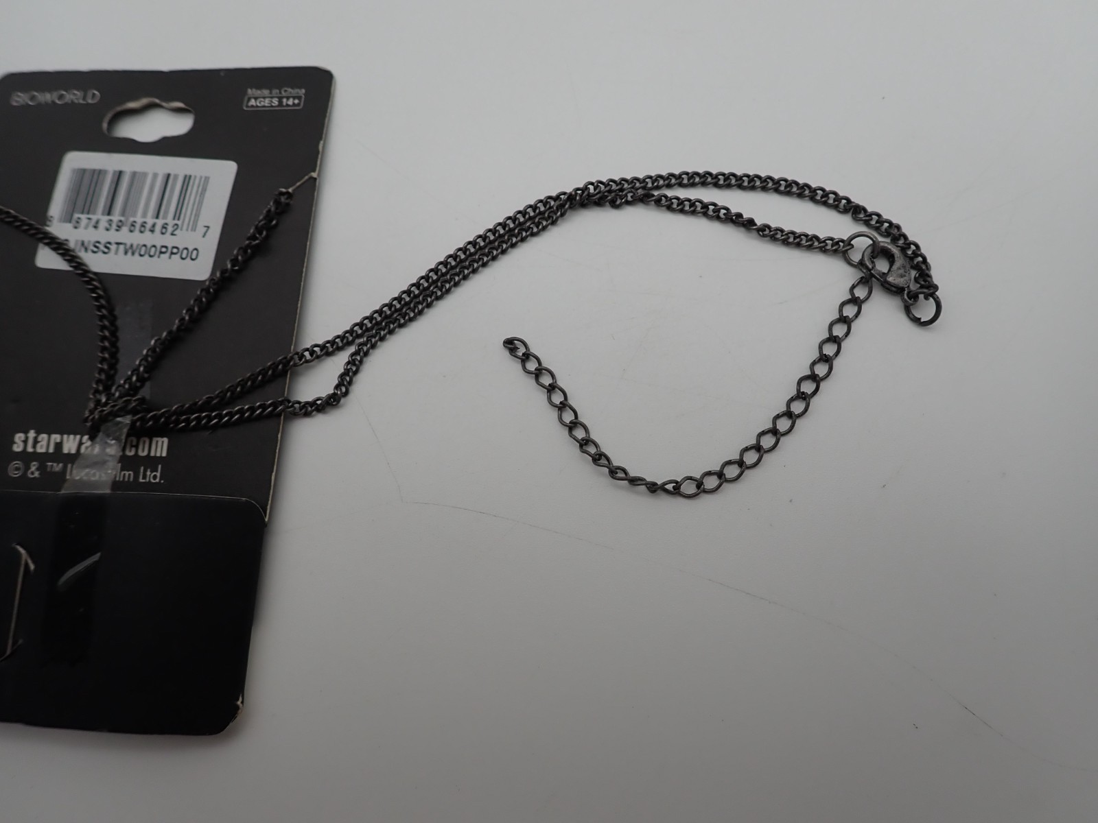 Star Wars Han Solo Millennium Falcon Necklace 3D Pendant Silver Tone Chain