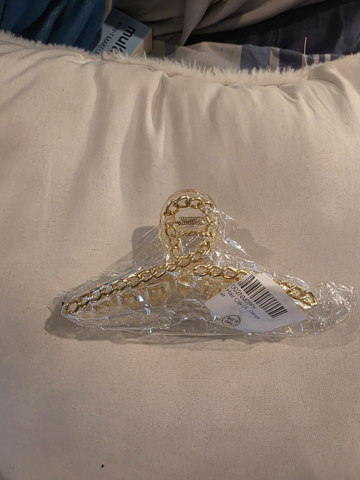 Gold Tone Oval Link Chain Bracelet with Lobster Clasp, Metal, Under 8 in