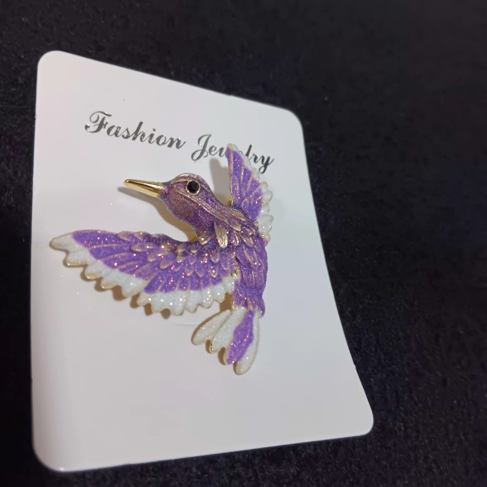 Woman’s Purple Winged Bird Brooch Pin (Fashion Jewelry)