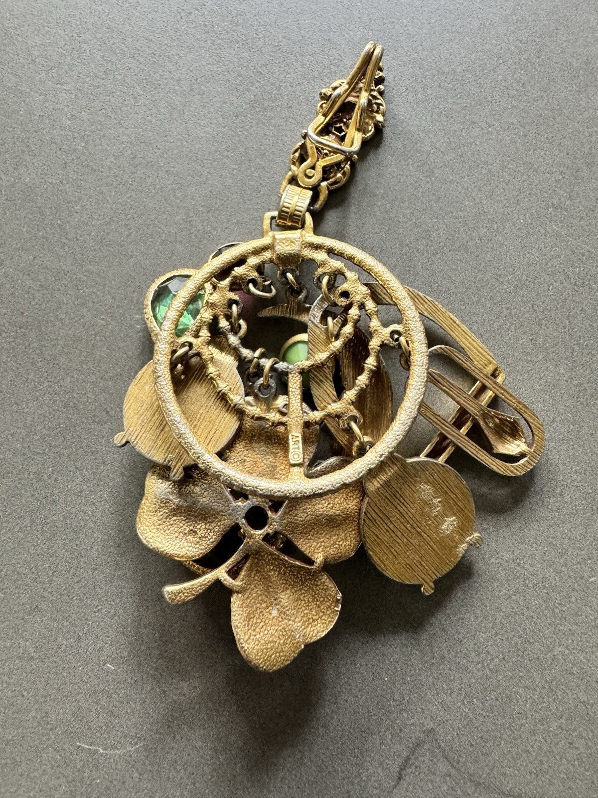 VTG ART Large Pendant/belt Charm Clip Clover Moon Clock Green Purple