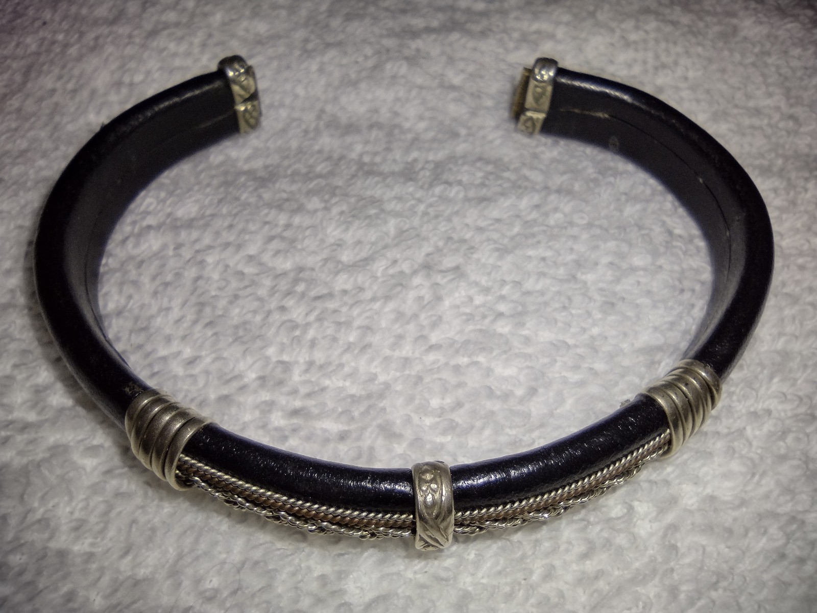 Lot of 2 brown/cooper tone decorative bracelets, one has magnetic closure