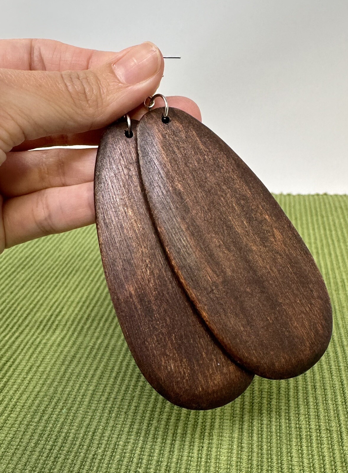Fashion Good Quality Wood Earrings African Woman Wooden Pendant Brown Earrings