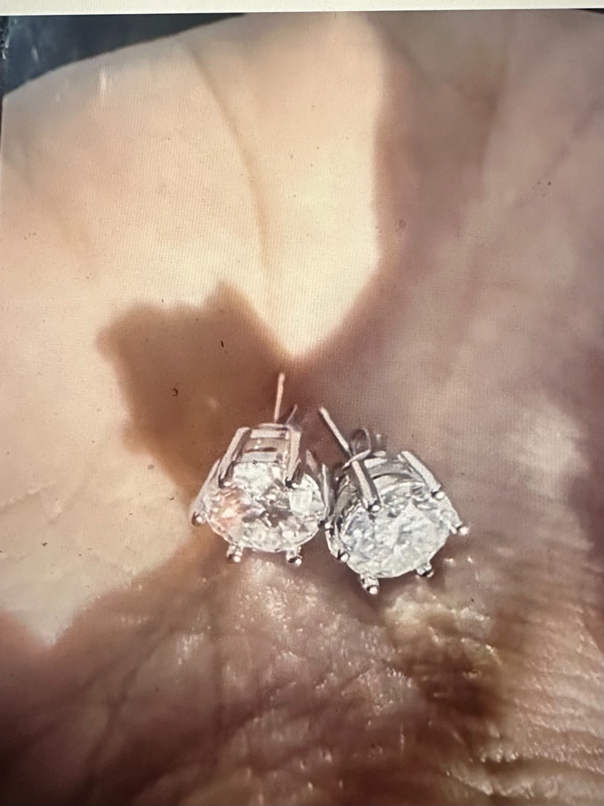 Moissanite Stud Earings Men and Women 0.5Ct VVS1 Diamond, GRA Certified Pair