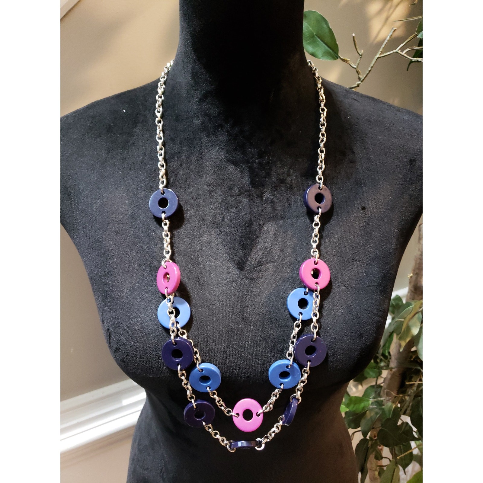 Women’s Multicolor Circle Link Necklace Pink Blue Purple Acrylic Lobster Clasp