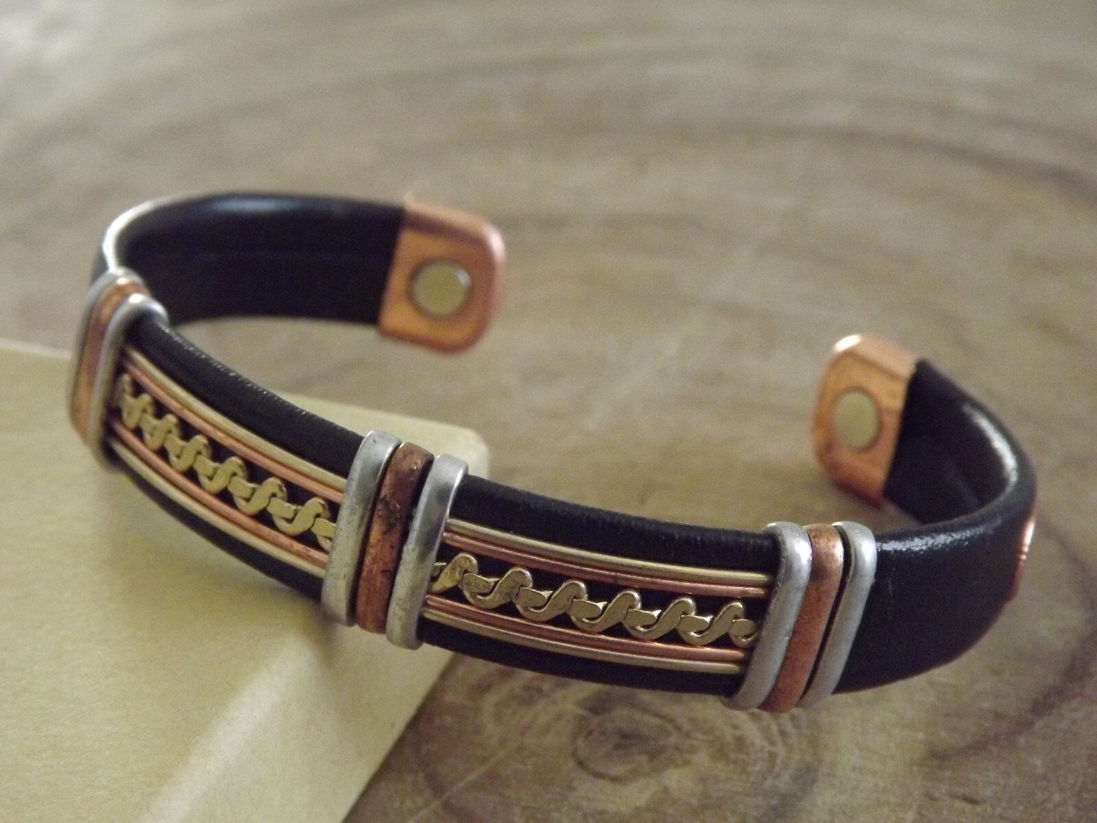 Solid Copper Leather Wrapped Magnetic Bracelet Men Women Energy Pain Zig Zag
