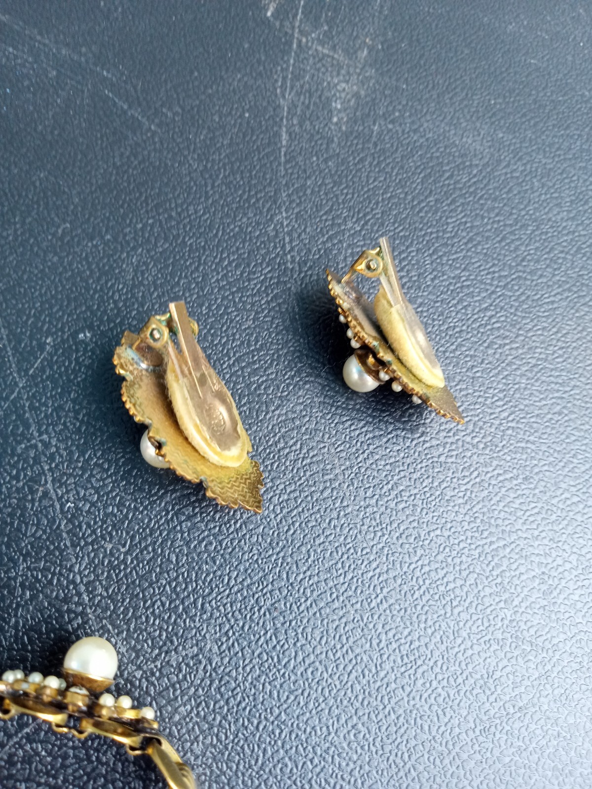 Gold Pear Diamond beaded Bracelet and Matching dangle clip on earrings ~ TRL7#47