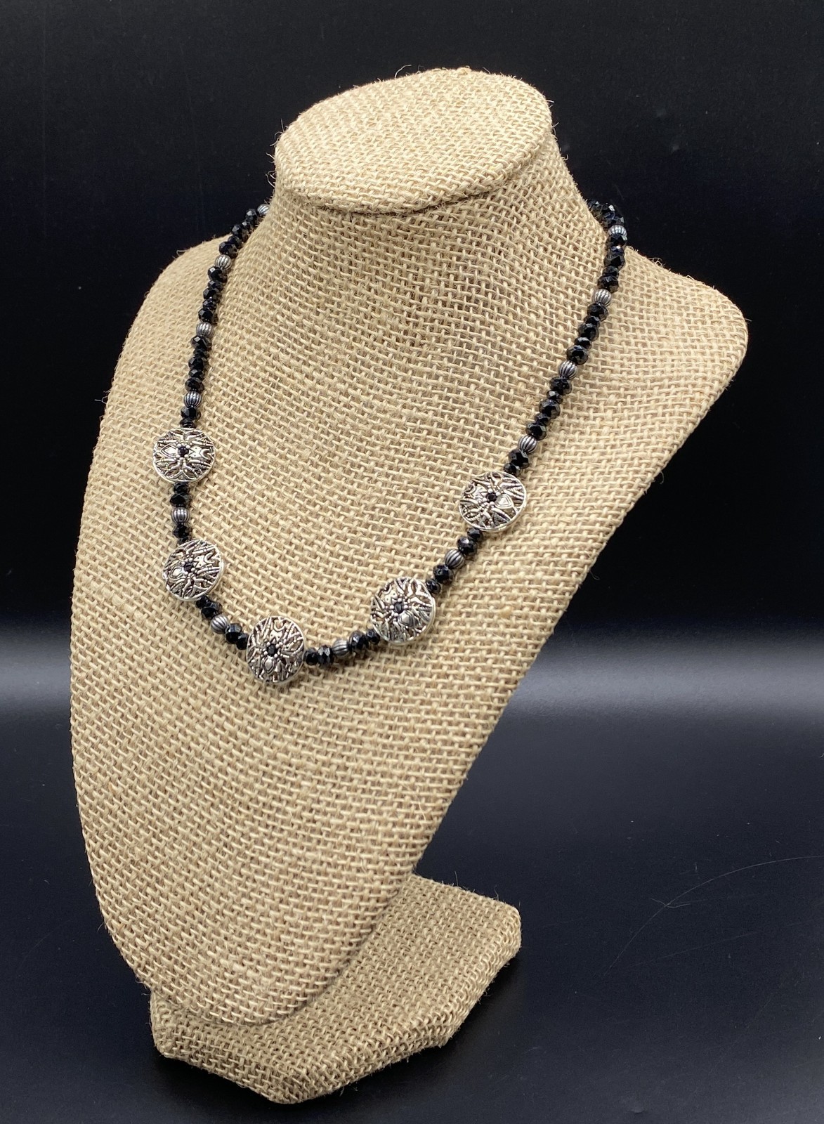 KJ, KENNETH JOHNSON, CAROLYN POLLACK-Sterling Black Spinel Open Work Necklace