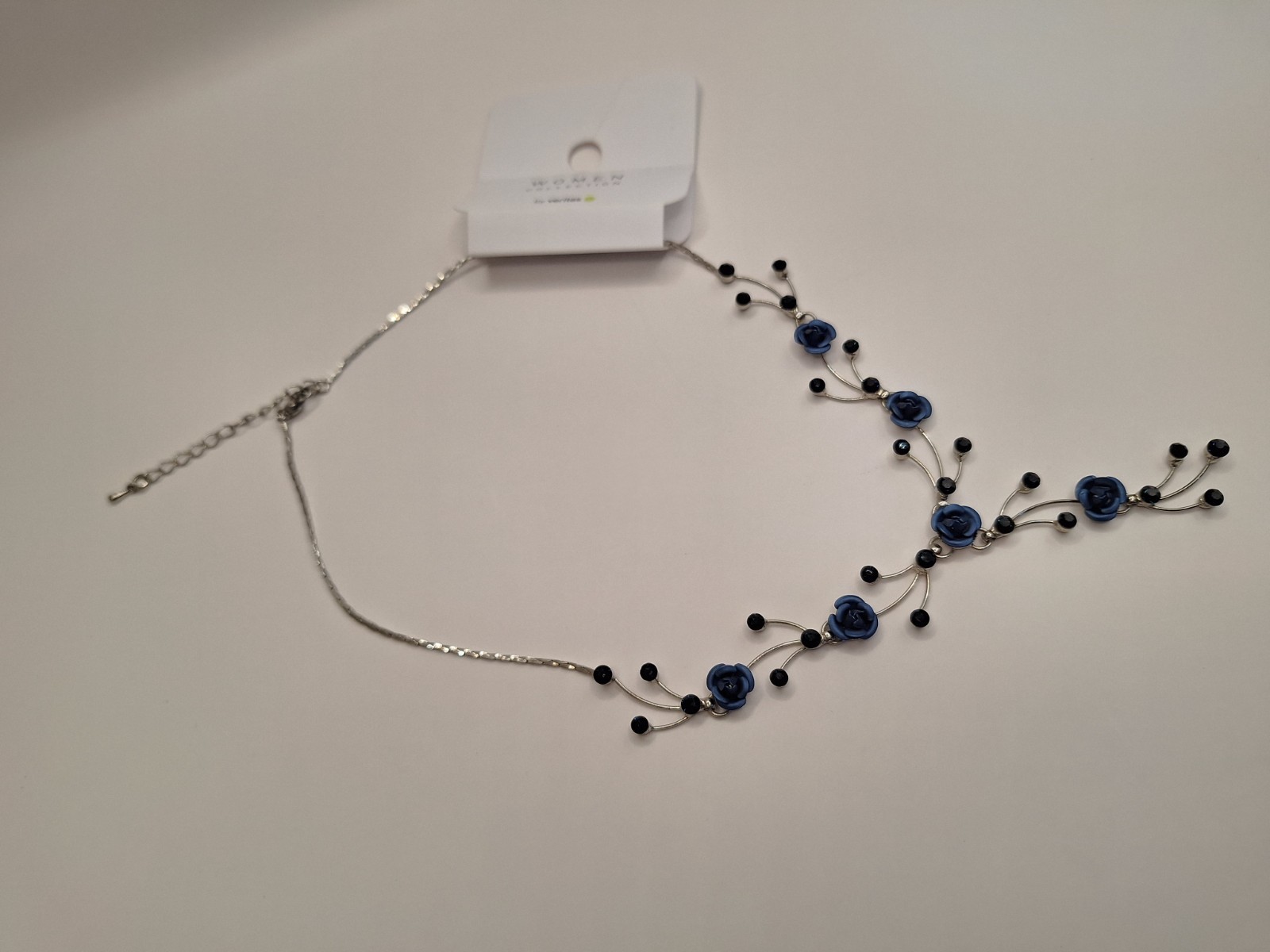 Women Collection by Veritas Navy Blue Rose Necklace Silver Tone Nickel Free