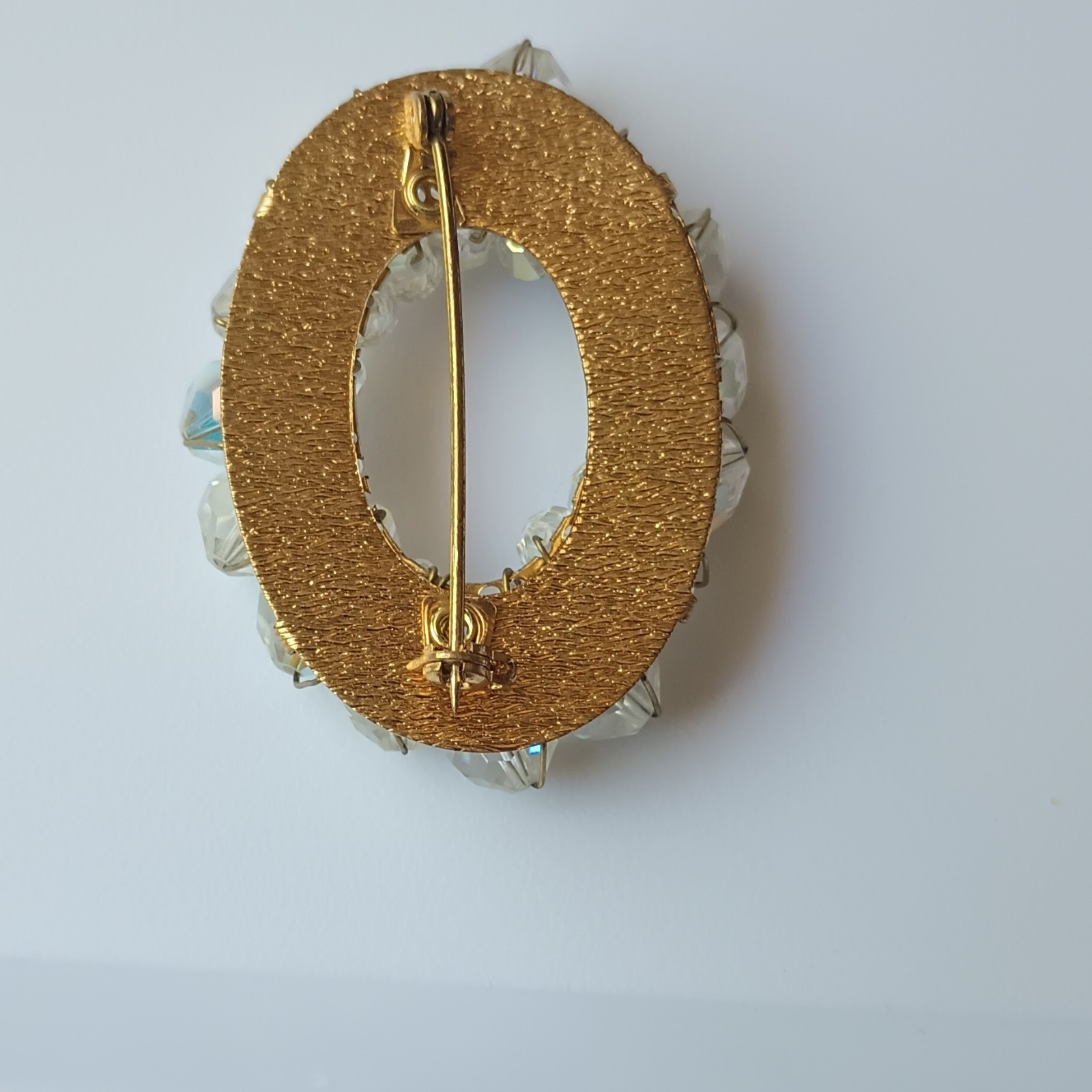 Gold Tone Oval Brooch Pin Clear Crystal Cluster Round Rhinestones