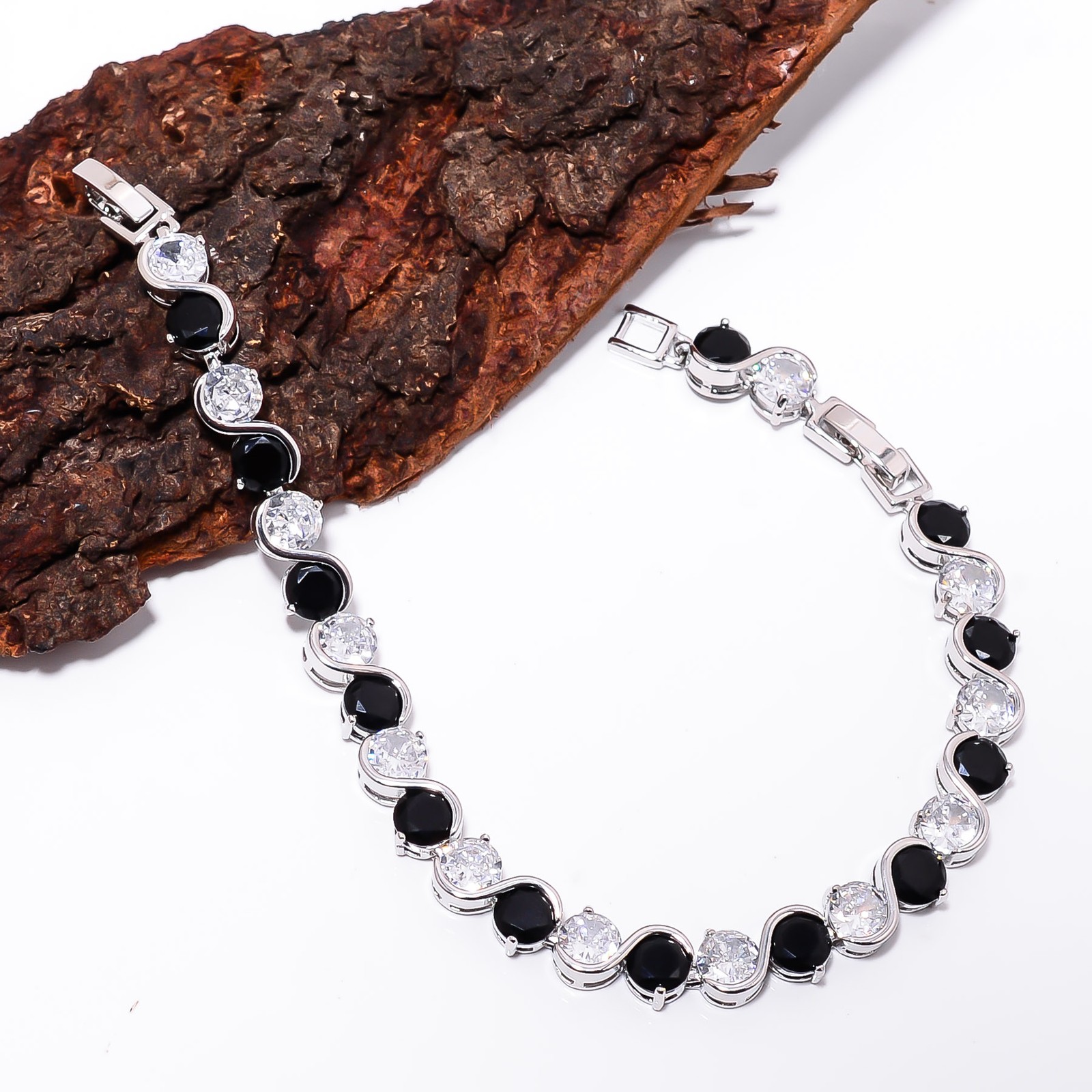 Black Onyx, White Topaz 925 Sterling Silver Tennis Bracelet B129135