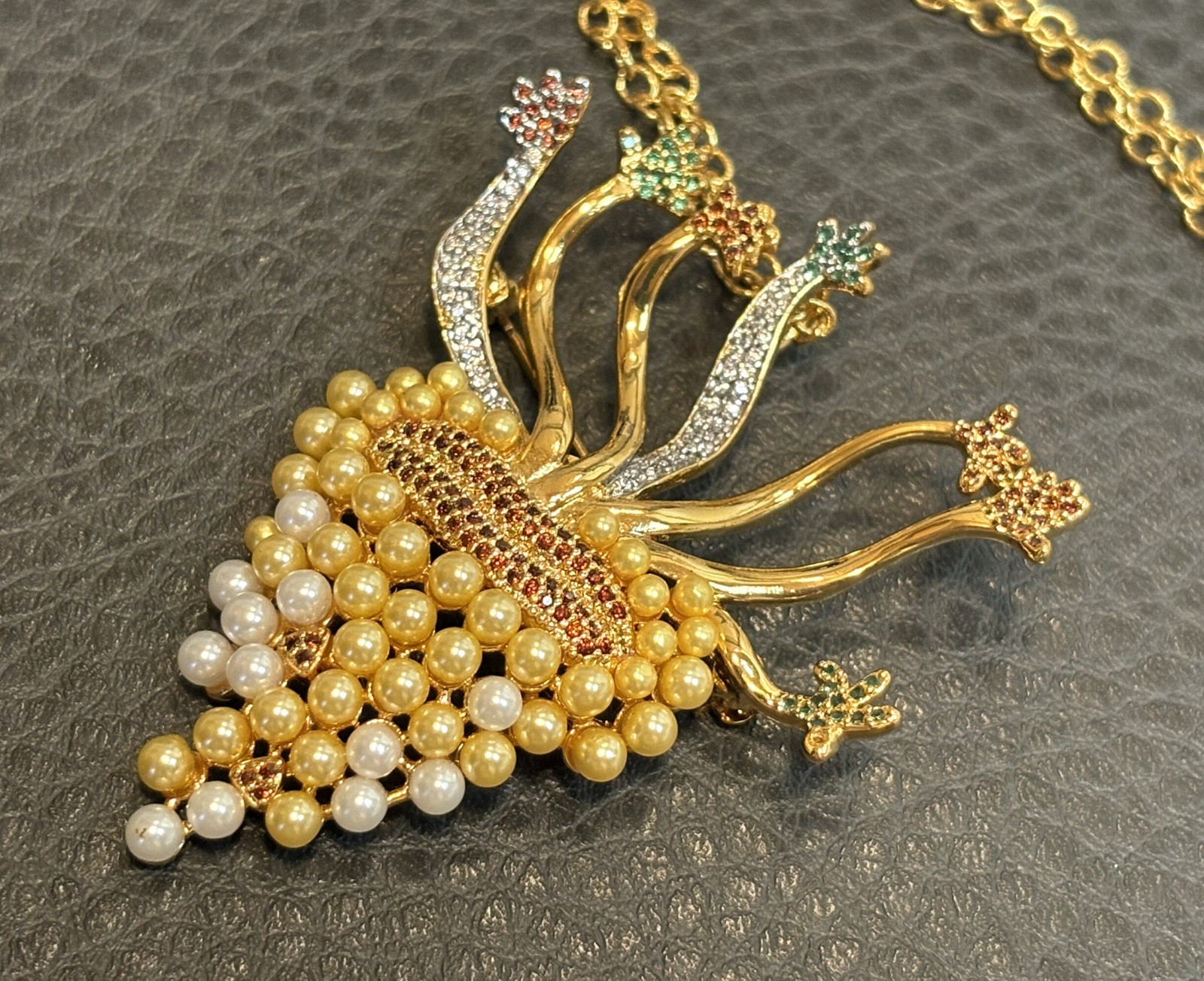 JCB Boisset 22k Gold Plate Swarovski Crystal Pearl Grapes BROOCH Necklace GIFT