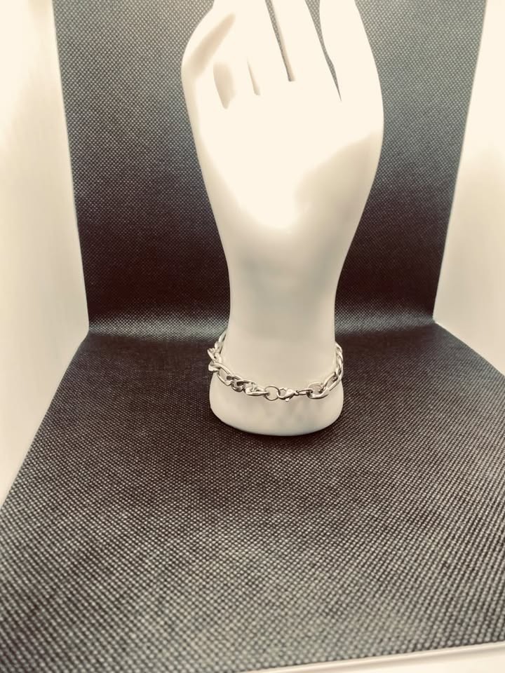 Mens Womens Silver Figaro Chain ID Bracelet 18cm 7 Inch Stainless Steel Gift
