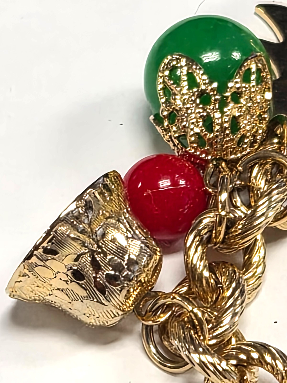 Vintage 70’s Christmas Holiday Bells Charm Dangle Red & Green Link 6.5″ Bracelet