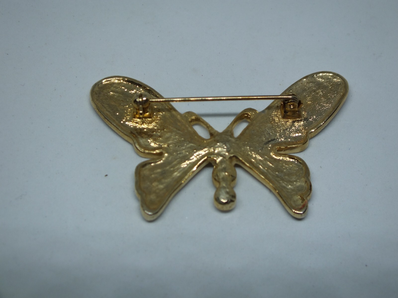 Beautiful Brooch Pin Butterfly Gold Tone Red Green Blue Enamel Clear Rhinestones