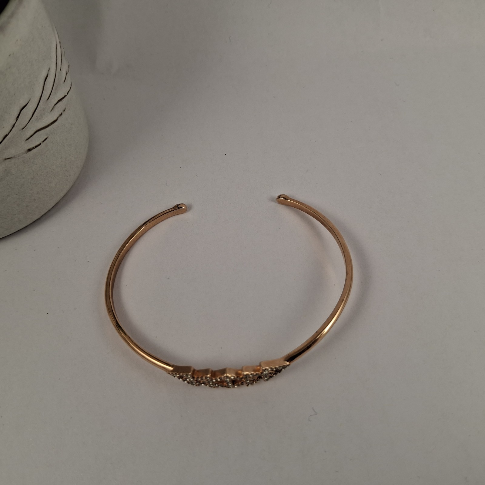 Stella & Dot Rose Gold Tone Crystal Chevron Cuff Bracelet Pave Designer Womens