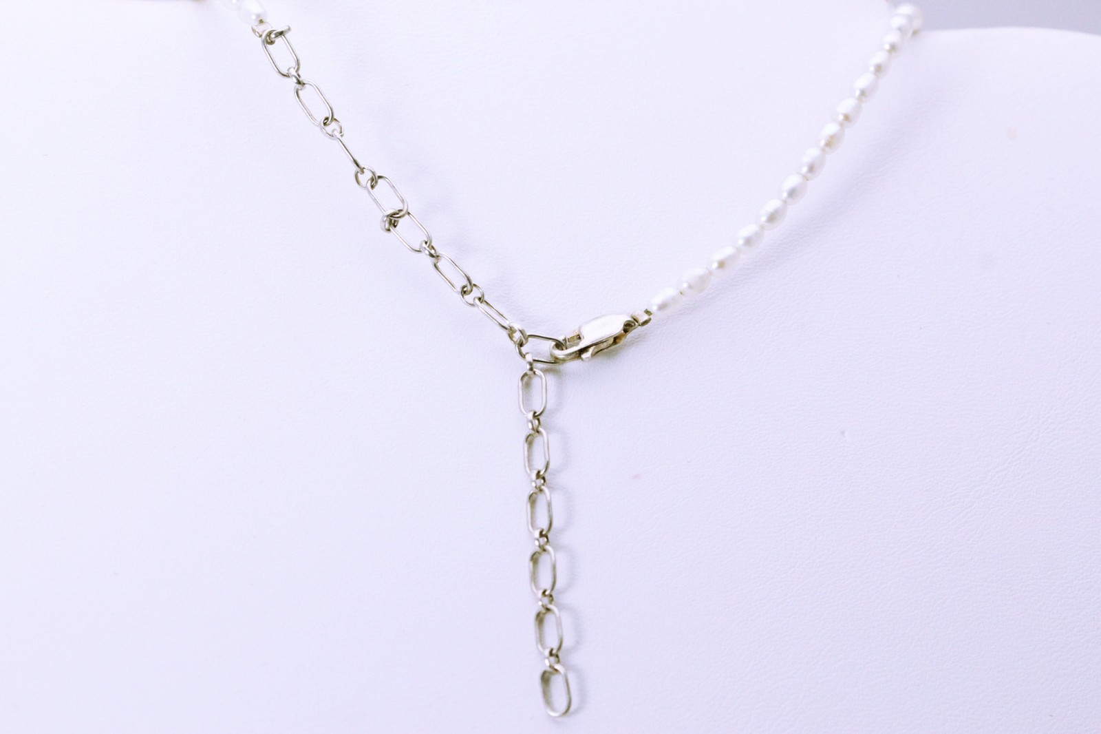RELIOS Beaded 16-20″ Necklace with Sterling Silver Charms 13.1 Grams (NEC1246)