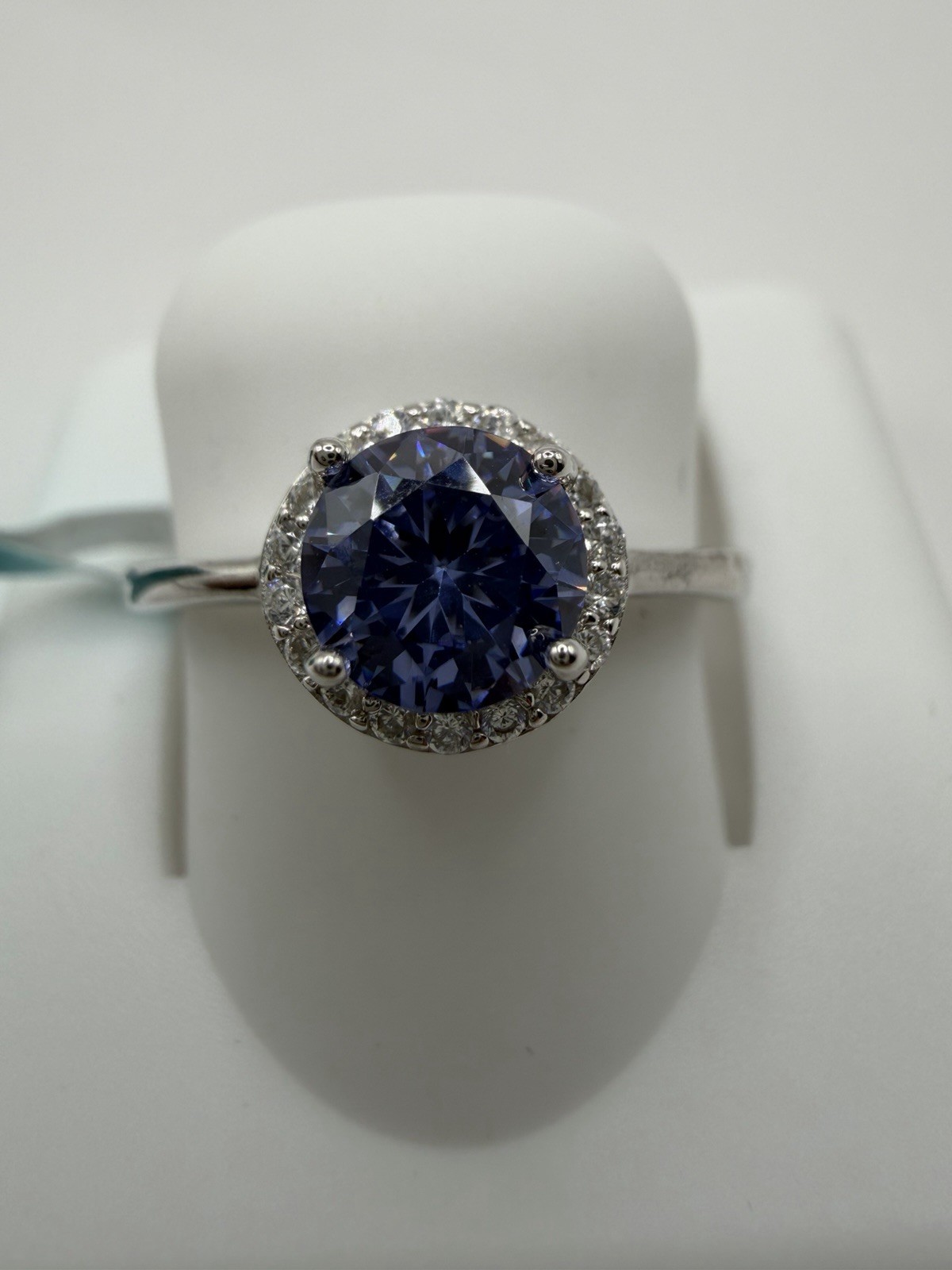 925 Sterling Silver tanzanite Round CZ Halo Setting Ring w/ CZ Accents Size 6