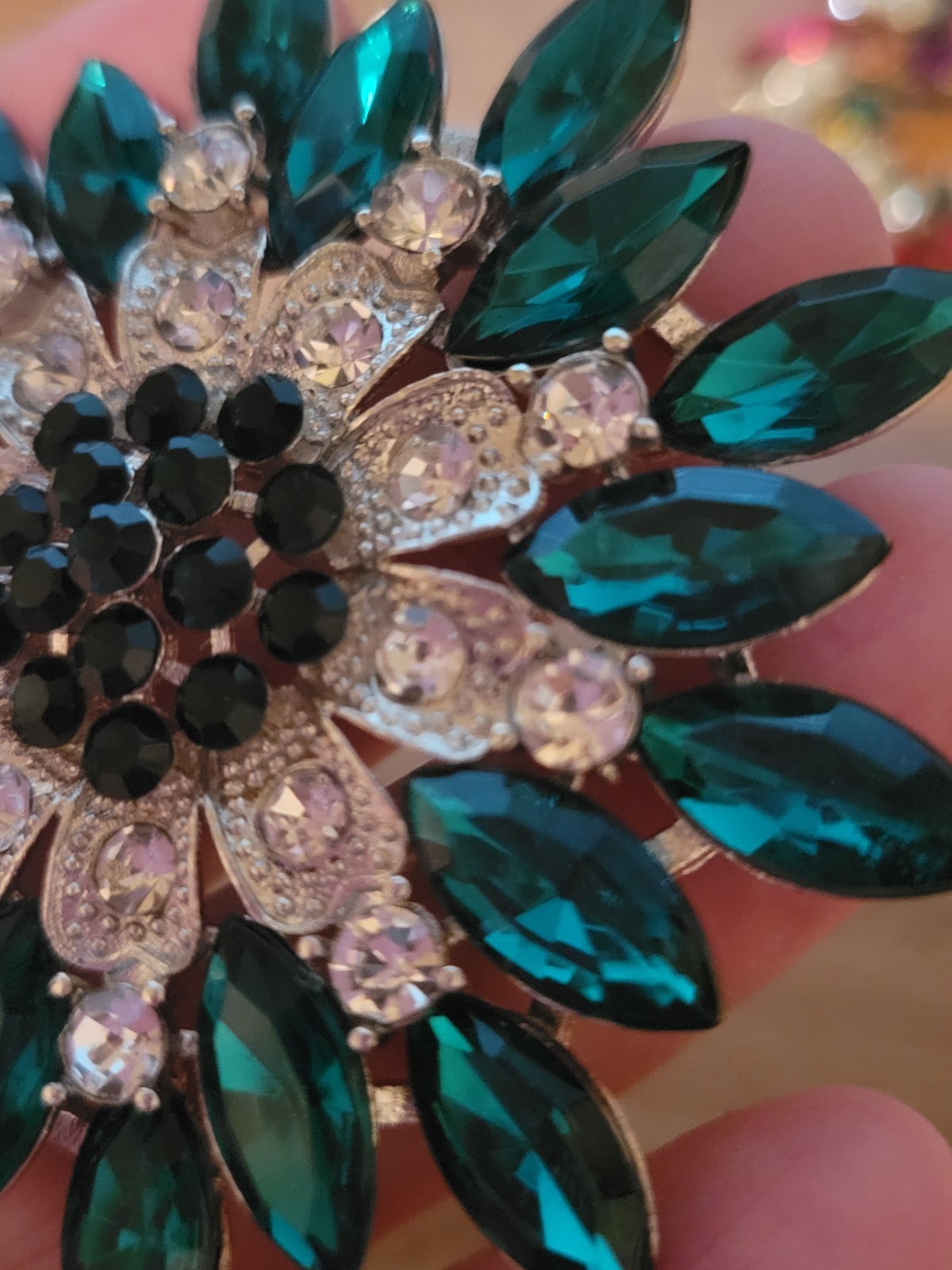 Big Beautiful Green Multicolor Flower Floral Brooch Pin Jewelry Lot CA USA P137