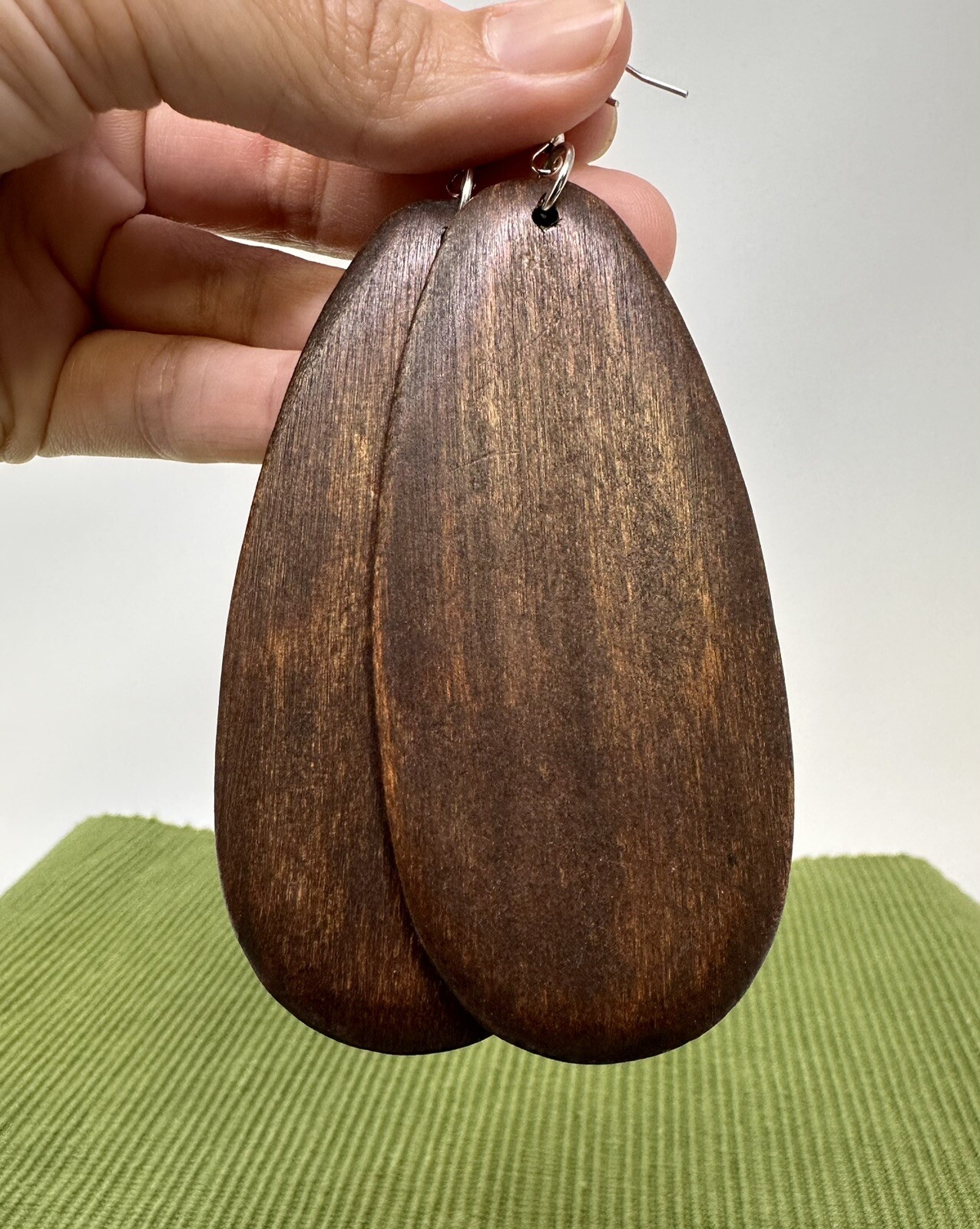 Fashion Good Quality Wood Earrings African Woman Wooden Pendant Brown Earrings